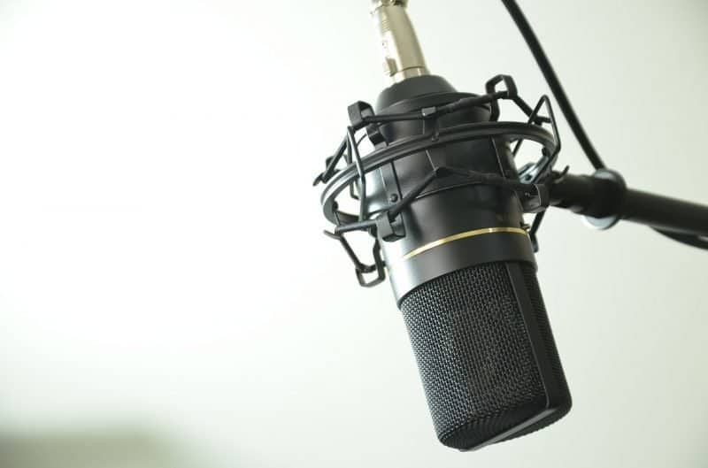 The Different Types of Microphones: Home Studio Essentials May 2023