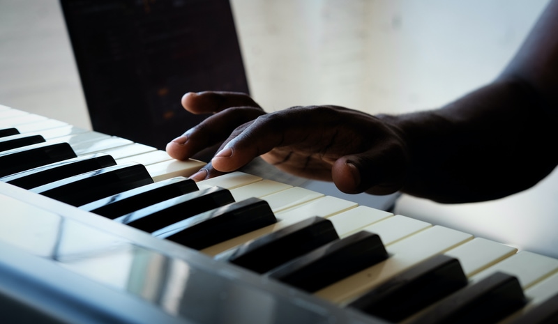 How To Write A Melody 12 Tips For Songwriting Success